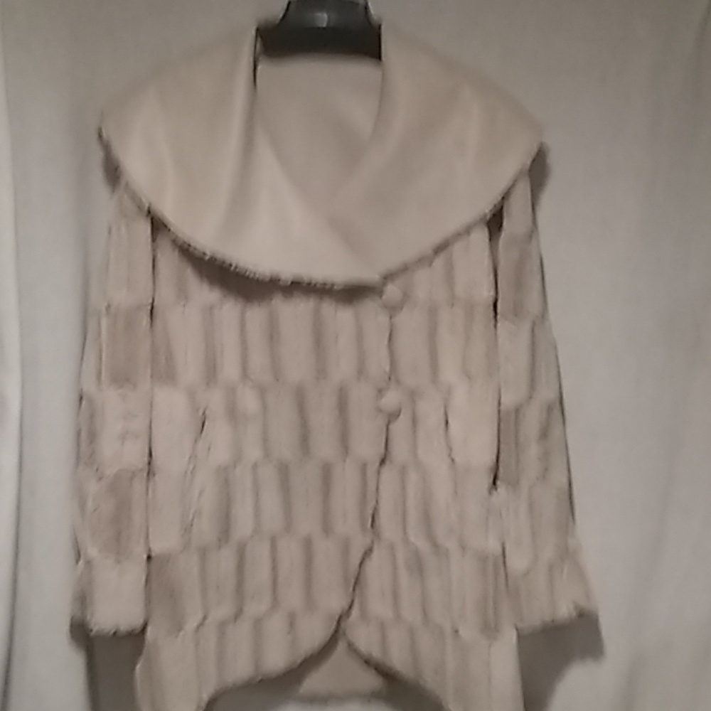 Chi by Falchi Women's extra small faux fur jacket